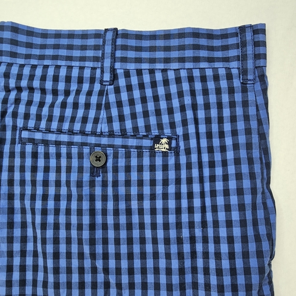 IZOD Shorts Blue Black Plaid Check Lightweight Cotton size 38 - Picture 4 of 4